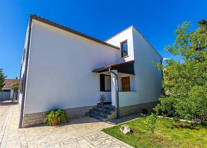 Neu Renovierte Mit Klima, Wlan, Terrasse Und Grill *